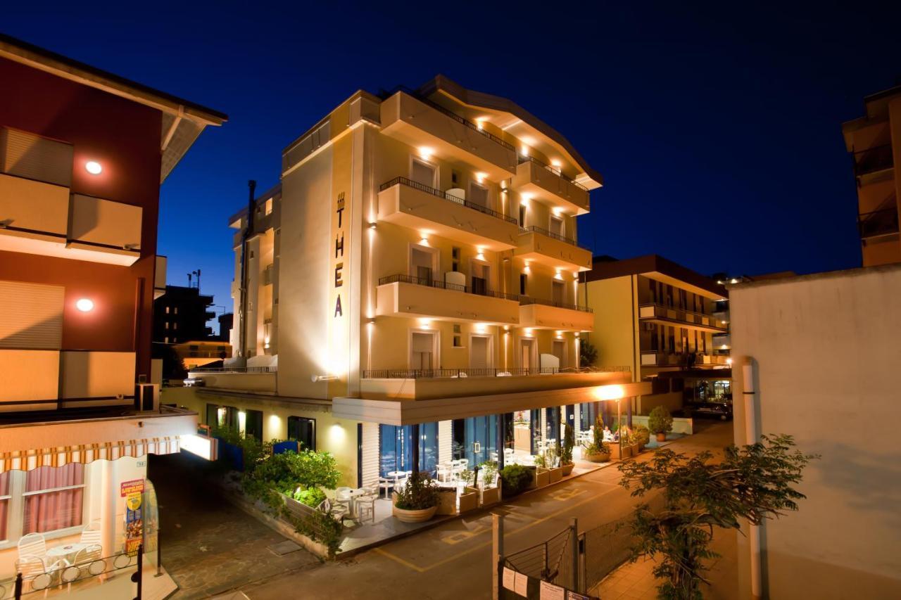 Hotel Thea Беллария-Иджеа-Марина Экстерьер фото